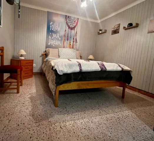 Quarto confortável na moradia em Viana do Castelo