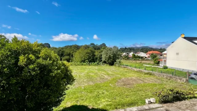 Terreno adjacente da moradia em Lanheses, Viana do Castelo